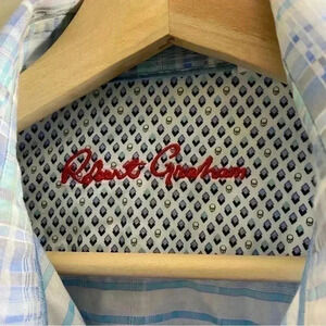Robert Graham~‎ East of Eden Shirt~ blue~Medium~ Classic fit